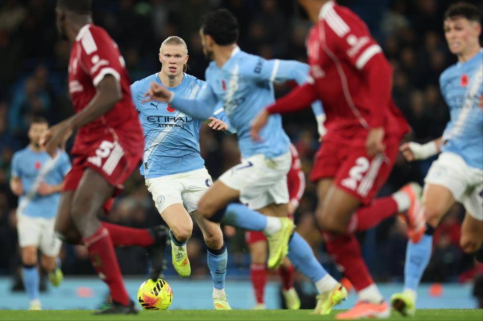 剧本改了？曼城新年喜提三连平，连丢6分后目送枪手越跑越欢